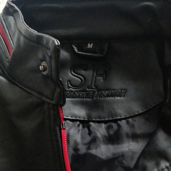 Black leather jacket - Picture 4 of 6